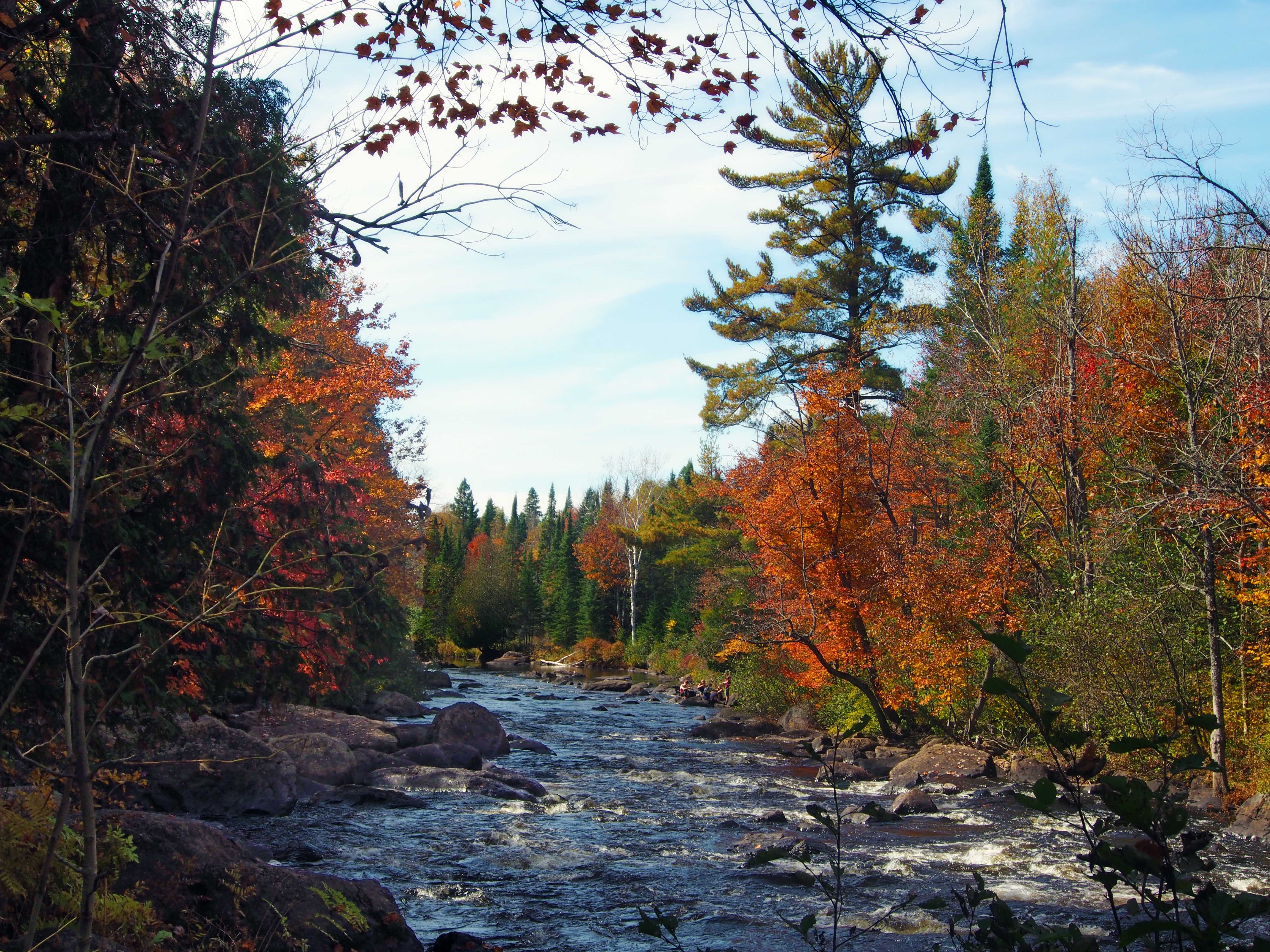 idénergie's river sustainable turbine converts river flow into electricity